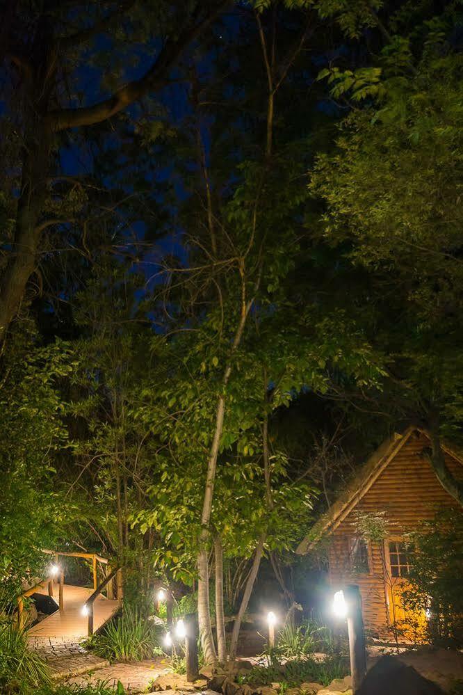 Amadwala Lodge ロードポート エクステリア 写真
